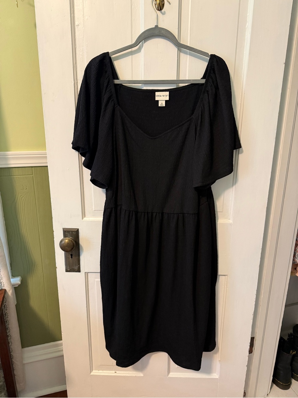 Ava & Viv Black Flutter-Sleeve Midi Dress with Scoop Neck